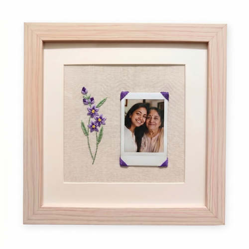 August Photo Frame