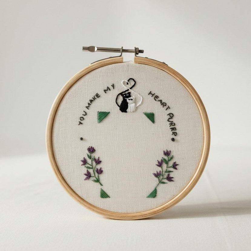 You Make My Heart Purrr Photo Hoop